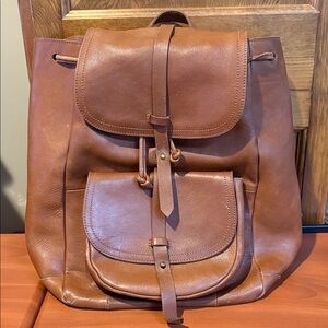 Madewell The Transport Rucksack in English Saddle Leather